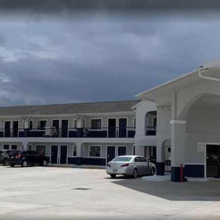 Jersey Village Moonlight Inn & Suites מראה חיצוני תמונה